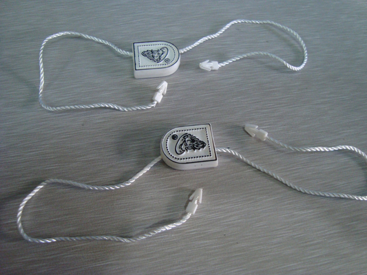 custom garment plastic tag with logo for Jeans plastic label tags sizes factory