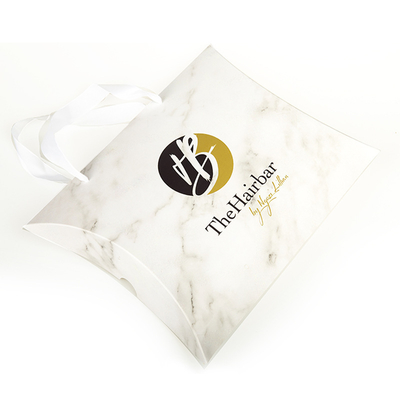 Cajas de almohada de peluca de lujo personalizadas con mango    Embalaje de cabello impreso para pelucas y extensiones